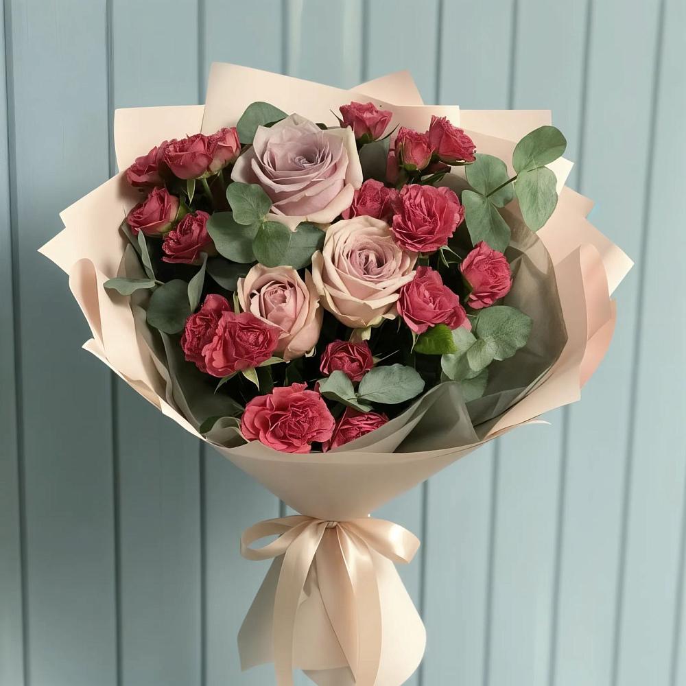 Букет цветов из: Гвоздики и Розы в Беломечетской
