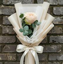 Букет цветов из:  Розы в Беломечетской