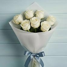 Букет 7 Белых роз Эдлесс Лав в Беломечетской