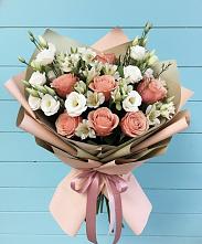 Букет цветов из:  Розы, Альстромерии и Лизиантусы в Беломечетской