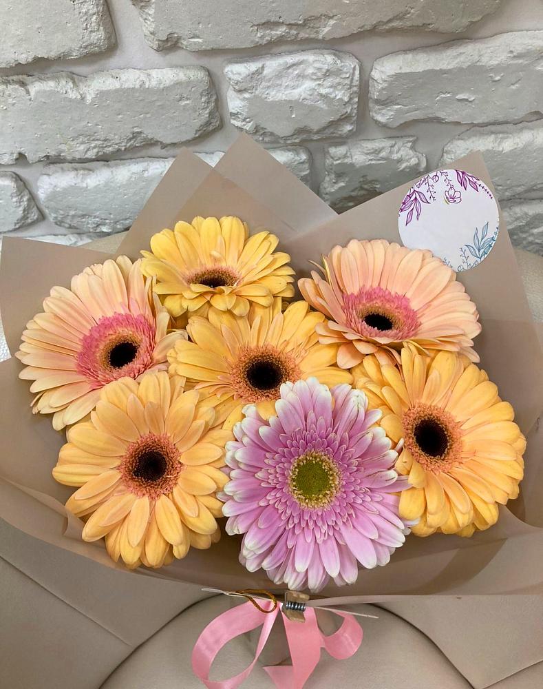 Букет цветов из: Герберы в Беломечетской
