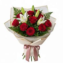 Букет цветов из:  Лилии и Розы в Беломечетской