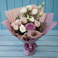 Букет цветов из:  Розы и Лизиантусы в Беломечетской
