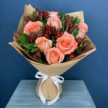Букет цветов из:  Розы и Альстромерии в Беломечетской