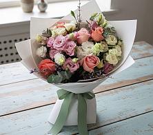 Букет цветов из:  Розы, Лизиантусы и Гвоздики #REPLACE_PRED# Беломечетской