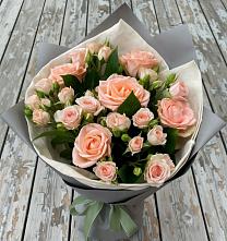 Букет цветов из:  Розы в Беломечетской