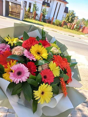 Букет цветов из: Герберы в Беломечетской