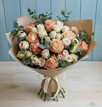 Букет цветов из:  Альстромерии и Розы в Беломечетской