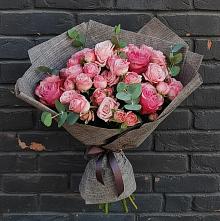 Букет цветов из:  Розы в Беломечетской